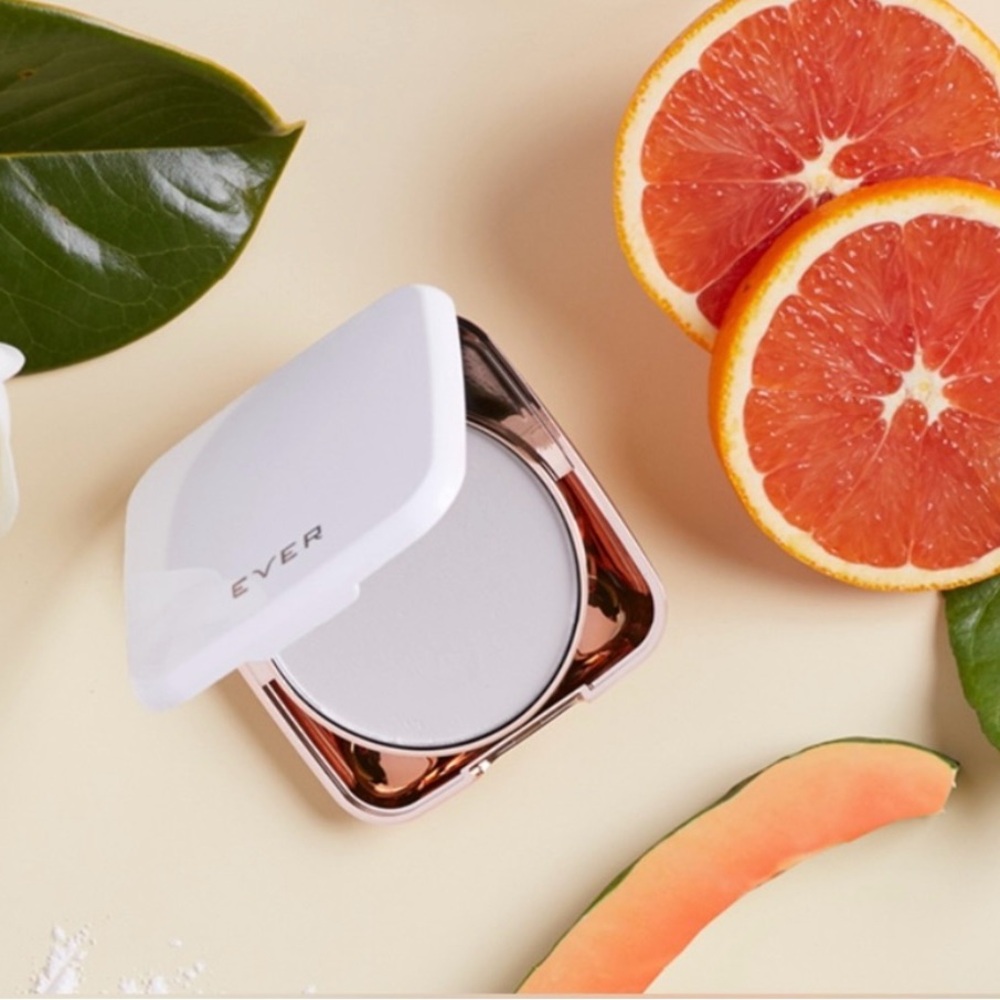 Ever Beauty | BLUR Perfecting Face Powder | Clean Beauty - NIB